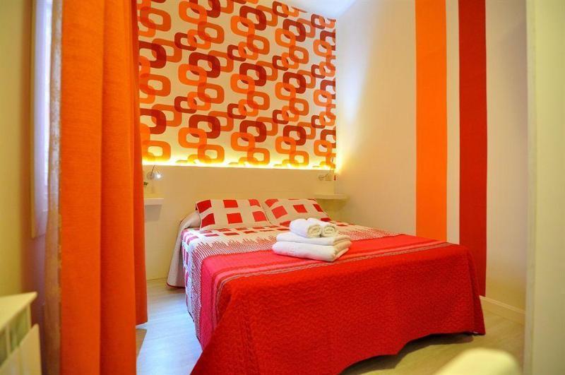 Hostal Florida Madrid Bagian luar foto